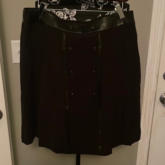 Karl Lagerdeld Skirt - Picture 1 of 4